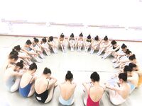 【黑客破解】台中18歲的舞蹈班學員黃嘉雯 各種私拍泄密流出2