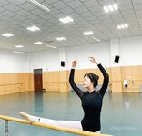 【黑客破解】台中18歲的舞蹈班學員黃嘉雯 各種私拍泄密流出3