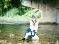 [新姬上線][會員][圖包][CosPlay]蘿莉嫩妹@超級美穴@落落Raku之閃光少女~Shining Days~ 戶外露出的學妹 密穴粉嫩 香甜可口 硬得哥哥停不下來