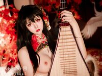 小禮好睏-秋月愛莉