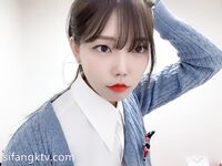 超美顏值極品22歲中韓混血網紅出賣自己干凈甜美的肉體流出 被操的醉眼迷離 完美露臉 高清