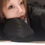 露臉才是王道！推特清純大波翹臀奔放正妹輝夜姬私拍各種反人類調教群P喝尿炮擊多人顏射場面令人乍舌