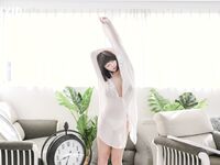 【H級豪巨乳】寄宿家中的前同事－茹茹，一早醒來就衣衫不整！豪乳在眼