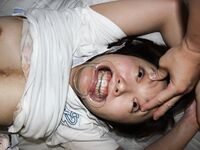 最新真實迷玩公司女同事 開口器 暴力翻 抽插各種玩弄 特寫無套抽插小穴 超清4K