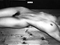 走另類情色唯美路線的攝影大咖AMA女體藝術私拍各種露臉極品反差美模觀感另一種滋味