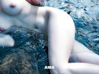 走另類情色唯美路線的攝影大咖AMA女體藝術私拍各種露臉極品反差美模觀感另一種滋味