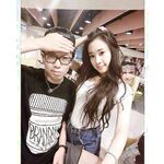 拜金反差大學生美女【冠冠】與四眼富二代開房啪啪啪真實露臉自拍 床上的她是真的騷邊嗲叫邊喊好深啊