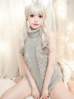 極品網紅美少女嫩妹草莓味的奈奈兔罕露臉高價24套-NO.013 第2季 Vol.05 小狐狸