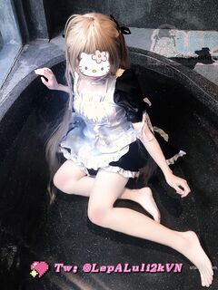 極品嬌嫩小萌妹『LepALu』雙馬尾粉嫩萌妹 被大J8爆操高潮 小嘴吃下大雞B 高清summer特輯