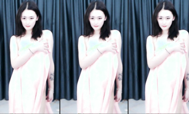 萬元豪定虎牙星秀主播極品妖嬈人氣女神【糖糖】定製，情趣丁字露奶露逼騷舞挑逗 (3)