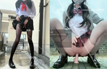 推特21萬粉極品美少女潮吹蘿莉公主【兔崽愛噴水】訂閱私拍，可鹽可甜各種制服人前戶外露出道具紫薇 (6)