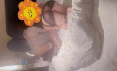 #海綿寶寶 絕美顏值九頭身絲襪高跟美腿名媛網黃主人的玩具 大尺度性愛私拍 (6)