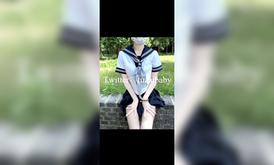 tuzaibaby水手服露出