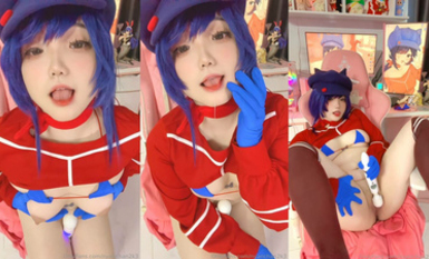 【2025年1月新品】娃娃臉，肉感福利姬【Nyanchan】新年作，淫紋肛塞，自慰潮噴，旗袍啪啪，臉穴同框（3）