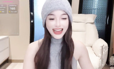 2025年1月新人御姐【Neyllar】，化身噴水女神，潮噴淫水直沖天花板，顏值高身材好，8小時合集 (5)