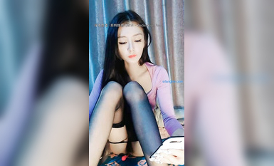 【愛絲襪薇薇安】抖音網紅！性感黑絲極度反差炮擊杠塞 (4)