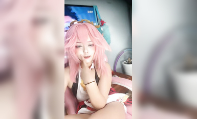 少蘿溫卿-顏值還是非常不錯的，少蘿類型的黃播，性格挺活潑可愛的，搭配各種軟妹裝，再加上尺度不低的整活能力，挺有看頭的 (42)