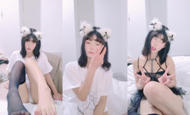 清純美女【魚兒困困】外表呆萌超嫩_極品蜜桃美臀